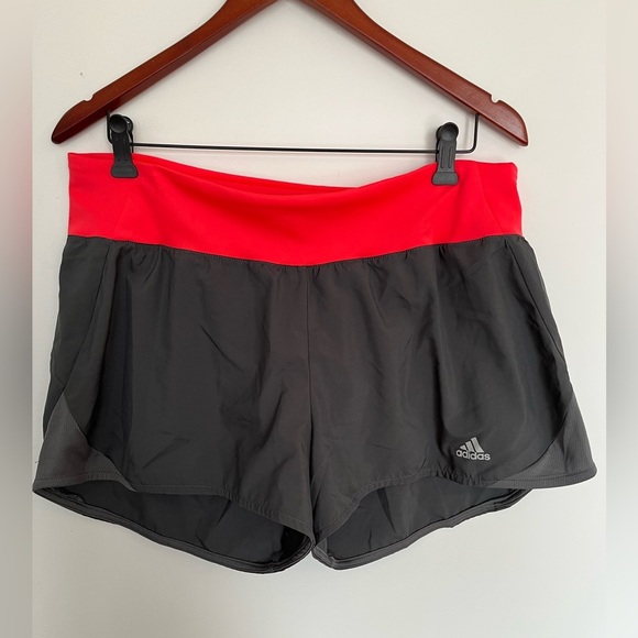 Adidas Women's Gray and Pink Running Shorts size XL - Picture 3 of 5